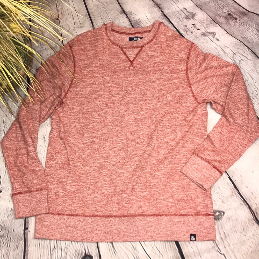 The north face men’s long sleeve sz.L EUC